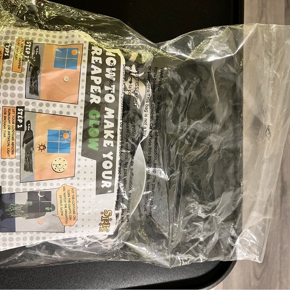 Spirit GLOW  Reaper Kids Costume - Black SIZE LARGE - Picture 3 of 12